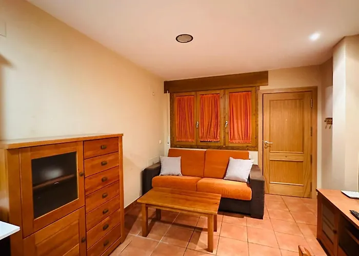 Apartamento Pirineos En Casa 2 *